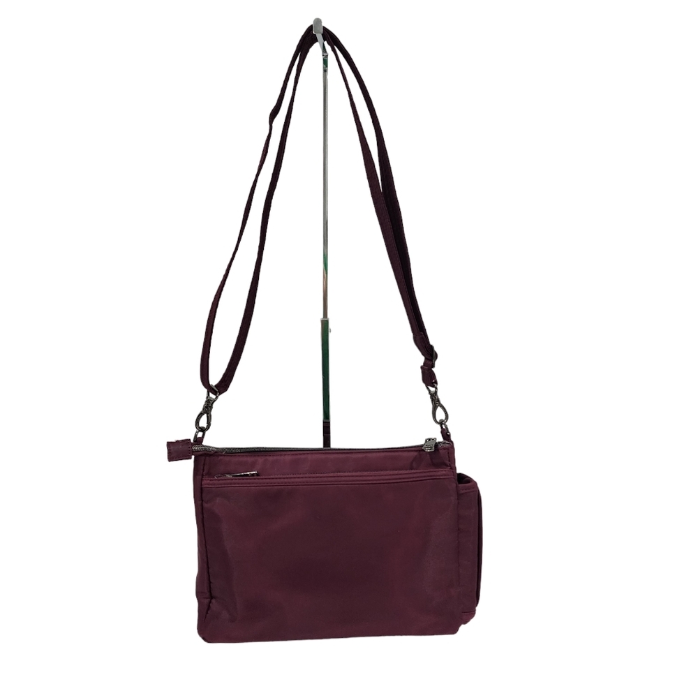 LUG PACER CROSSBODY WITH STUD DETAIL - Picture 8 of 10